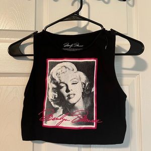 Girl crop top